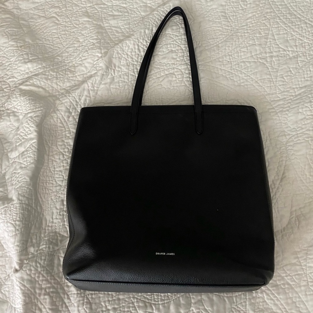Draper James Black Tote Bag ✨